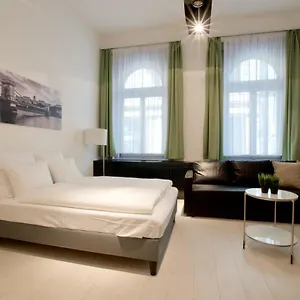 St. King 1 By Hi5 Appartement Boedapest