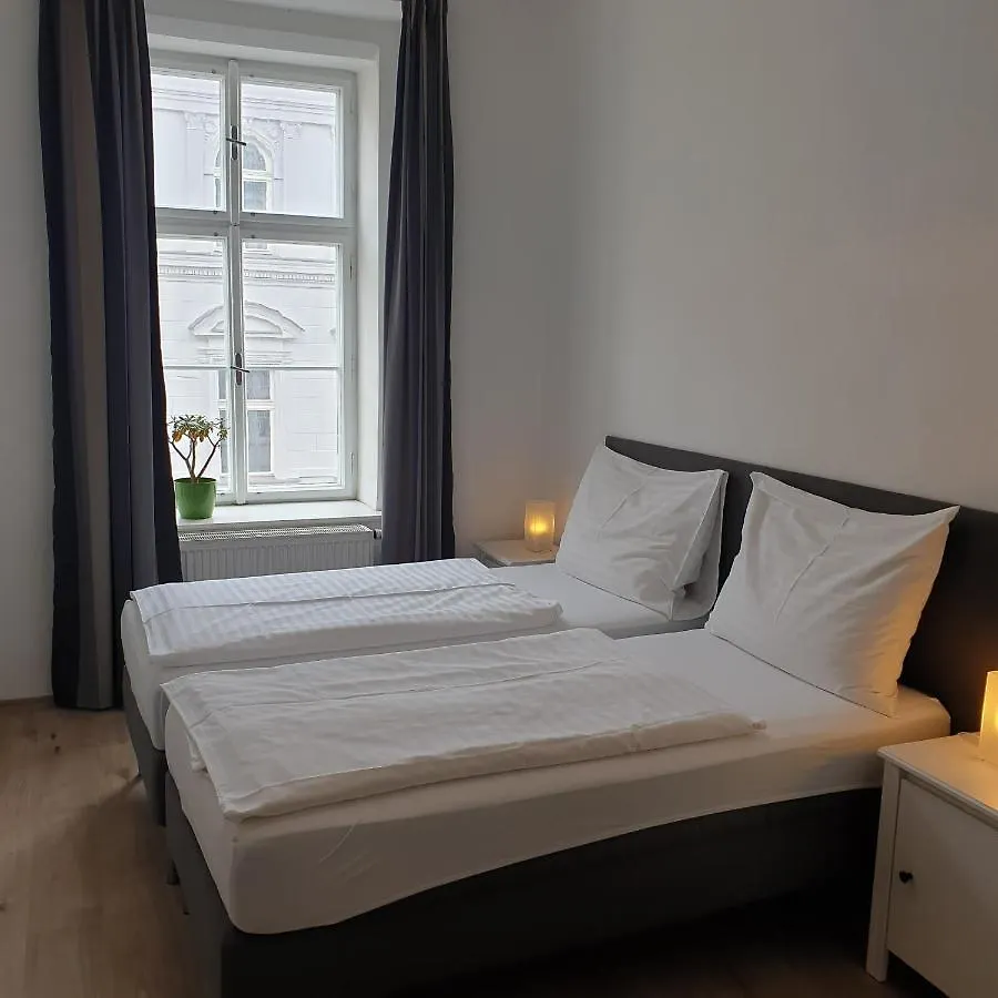 Greg Apartments Kampa Prague 0*,
