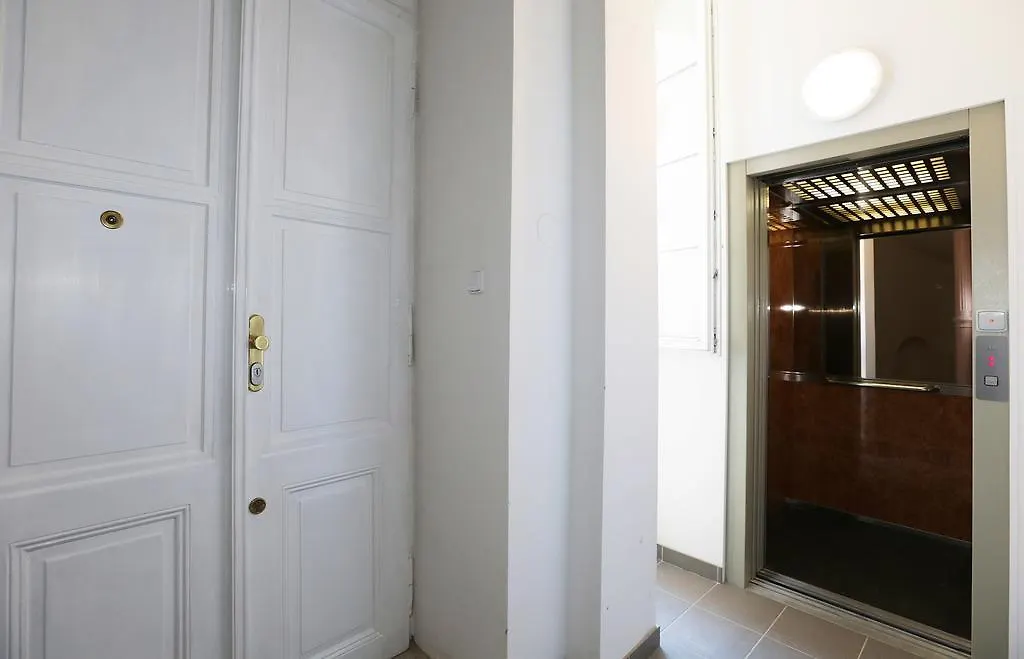 Greg Apartments Kampa Prague